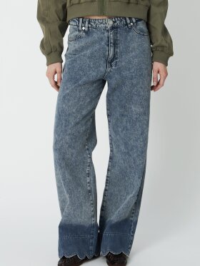 Stella Nova - Scallop Edge Pants