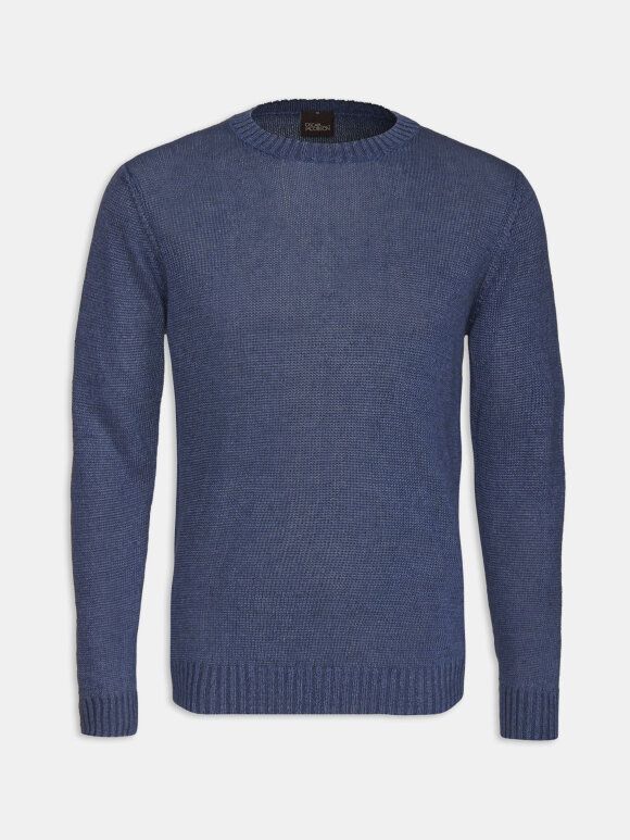 Oscar Jacobson - Adrian Roundneck