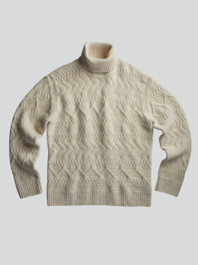 NN07 - Bert Roll Neck