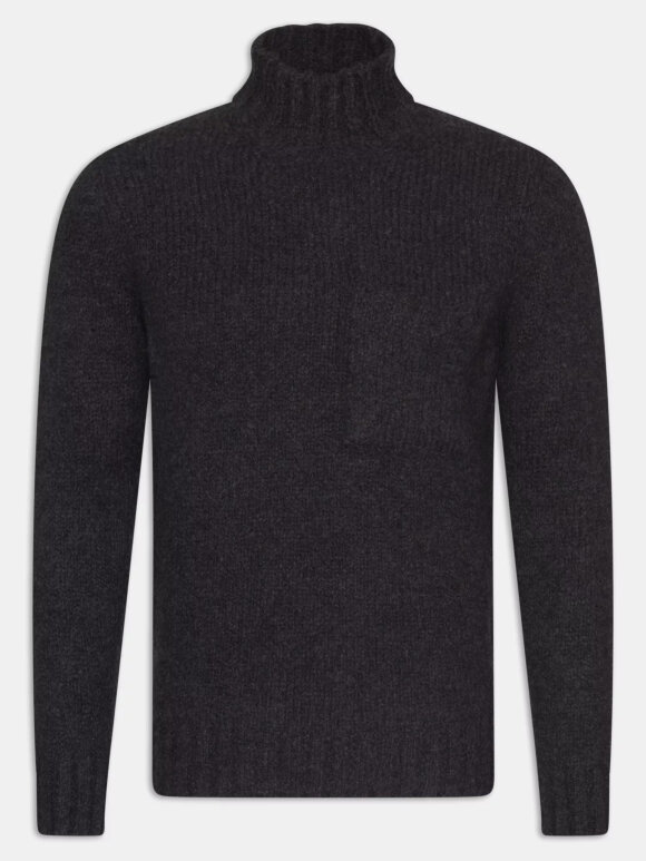 Oscar Jacobson - Simar Turtleneck