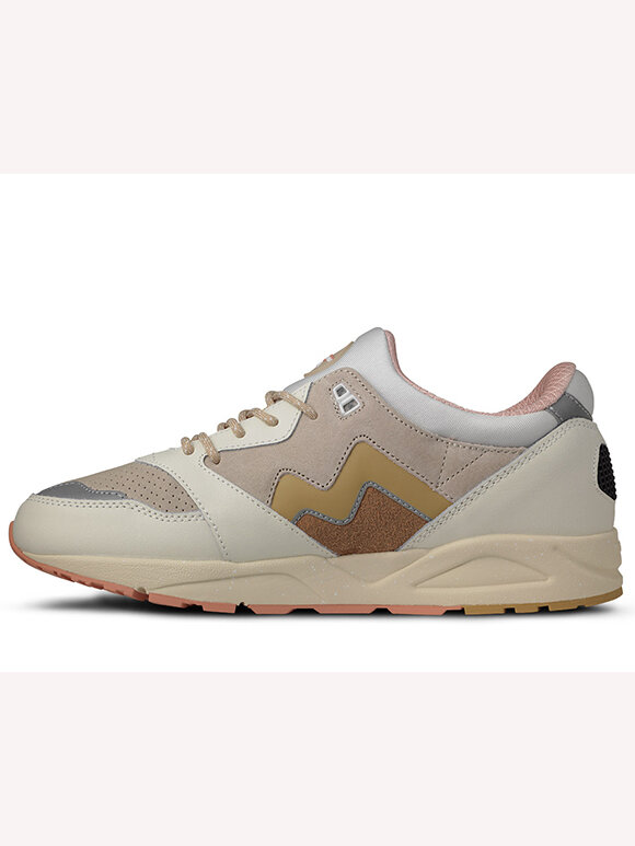 Karhu Dame - ARIA 95-WHITE/CURRY