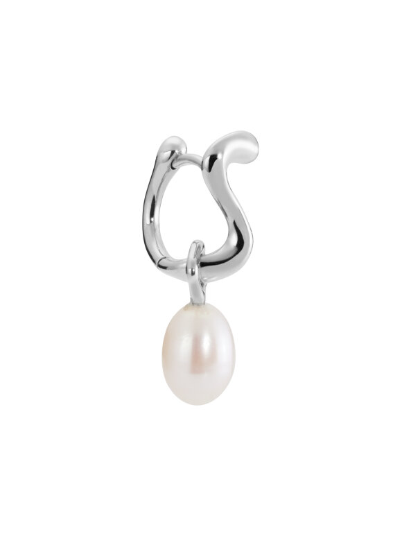 Maria Black - Langebro Huggie Silver Left Maria Black - Langebro Huggie Silver Left